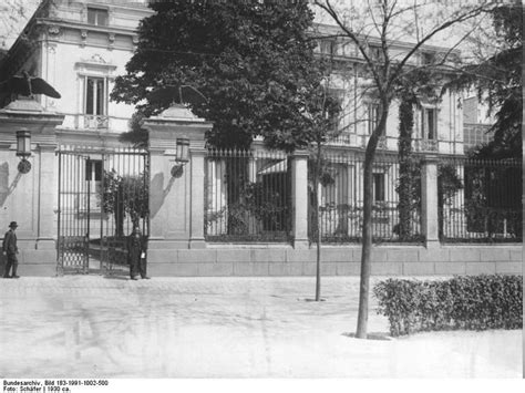 embajada alemana en madrid